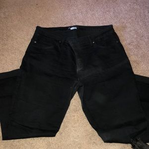 Women’s black pants